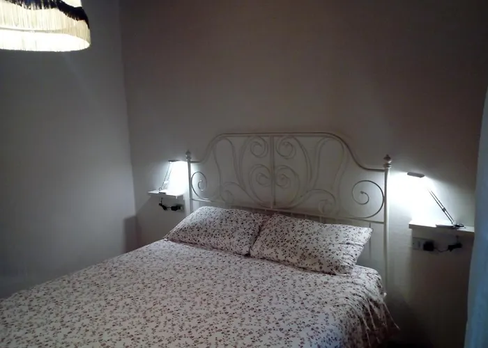 Center, Contrada Del Prato